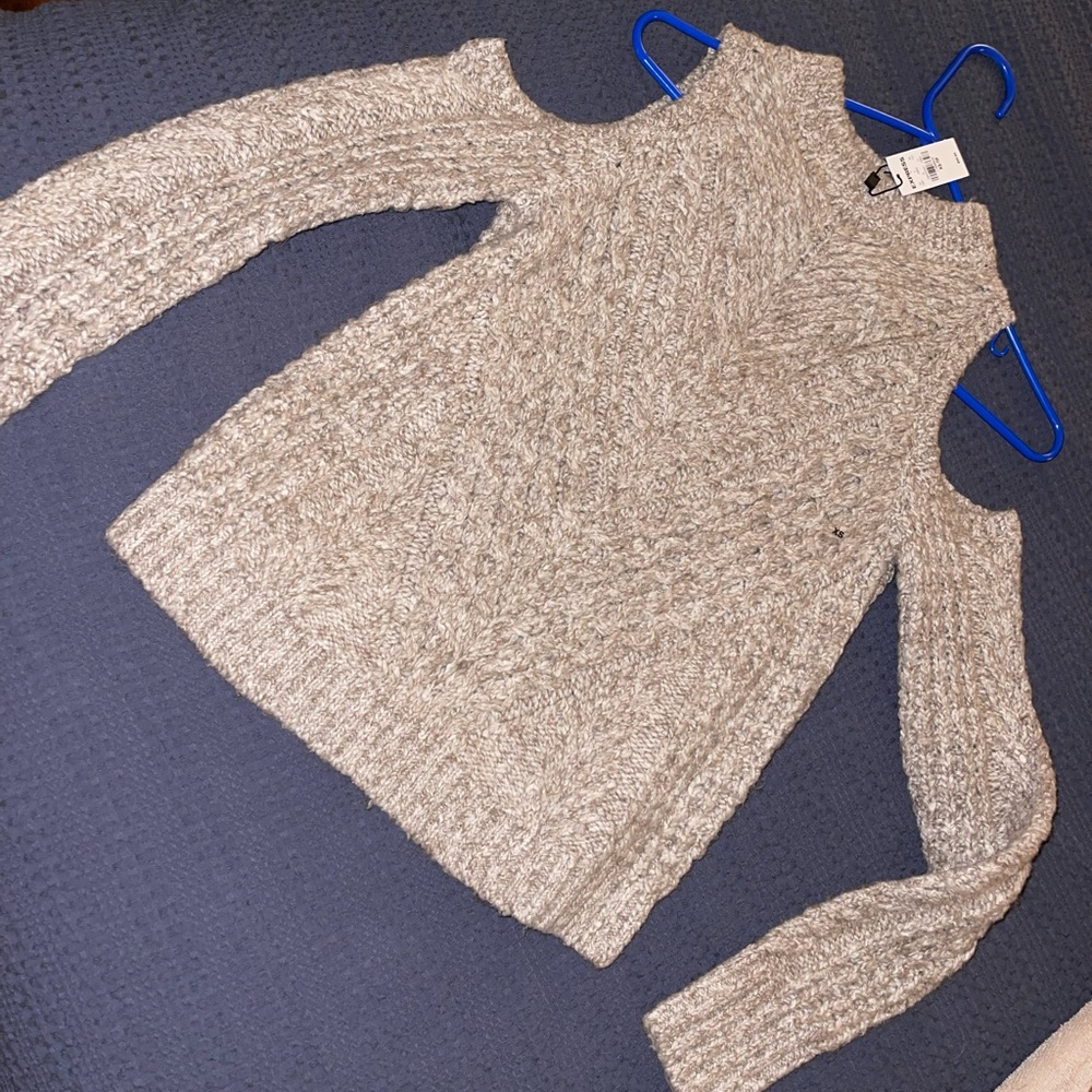Cut out shoulder sweater